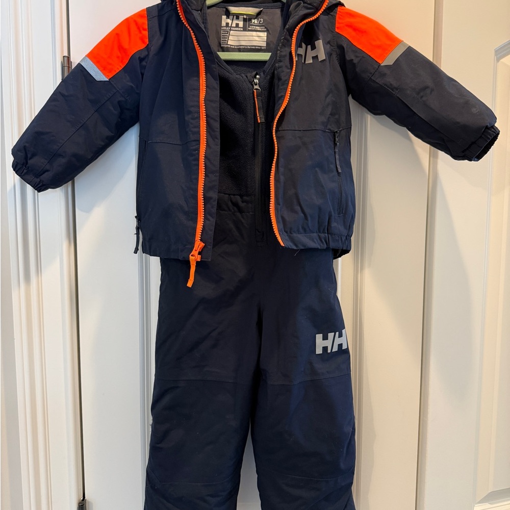 Helly Hansen Navy 3T Ski Jacket and Snow Pants/Bibs